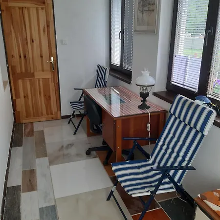 Klidný U Karlových Varů Se Zahradou Prázdninový dům